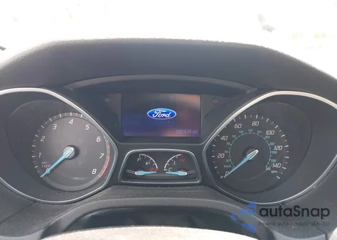 2013 Ford Focus Se z USA, uszkodzony, nr VIN 1FADP3F23DL289683